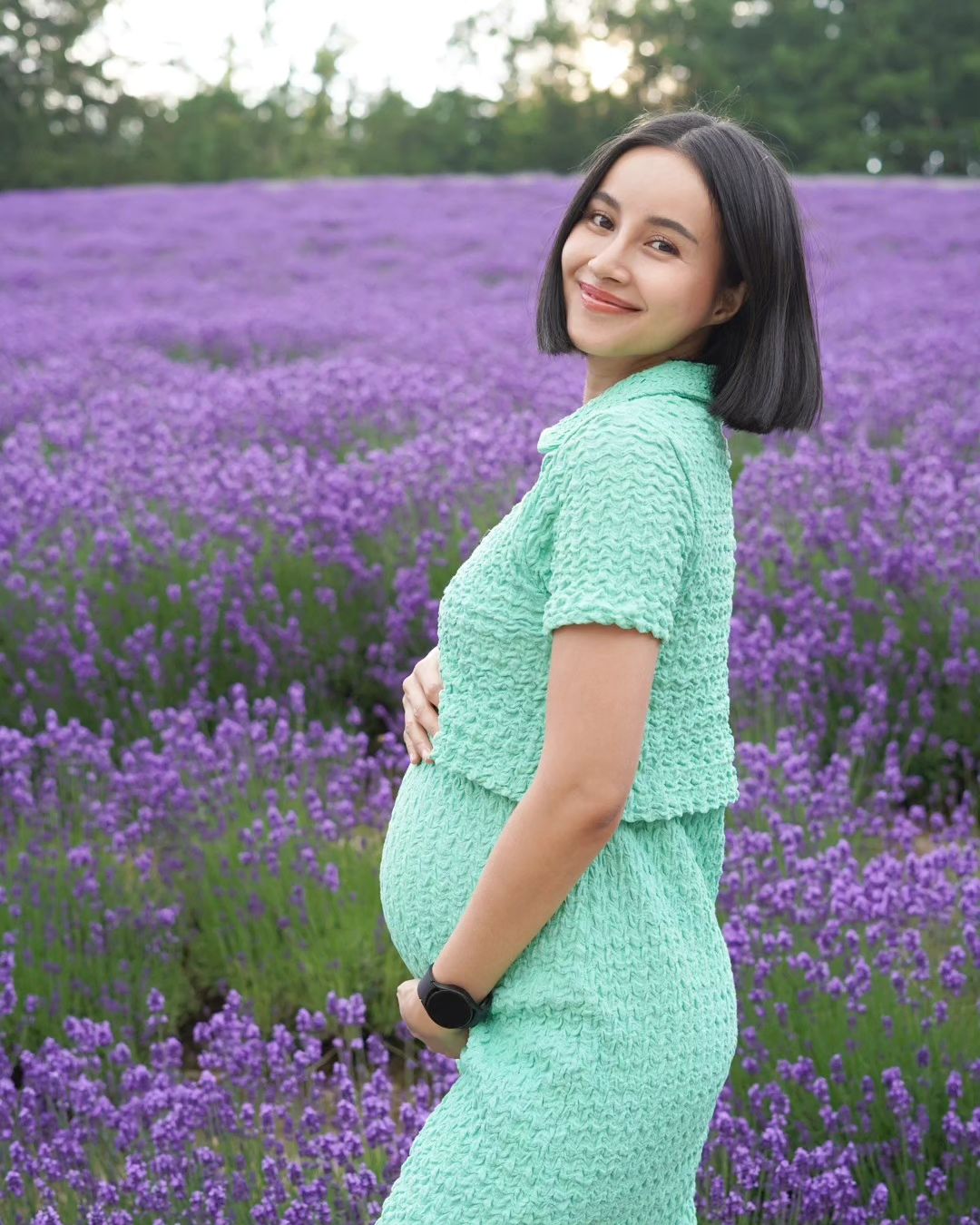 น้ำฝน พัชรินทร์