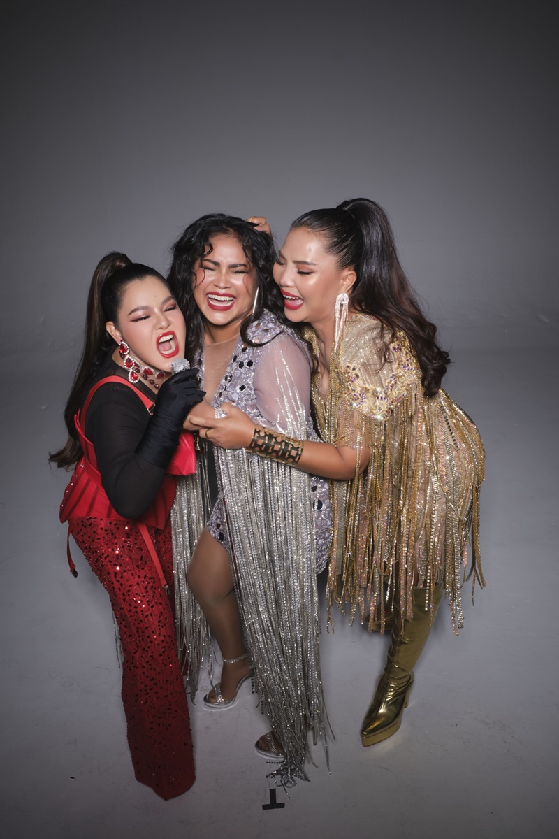 คอนเสิร์ต สามตัวบน