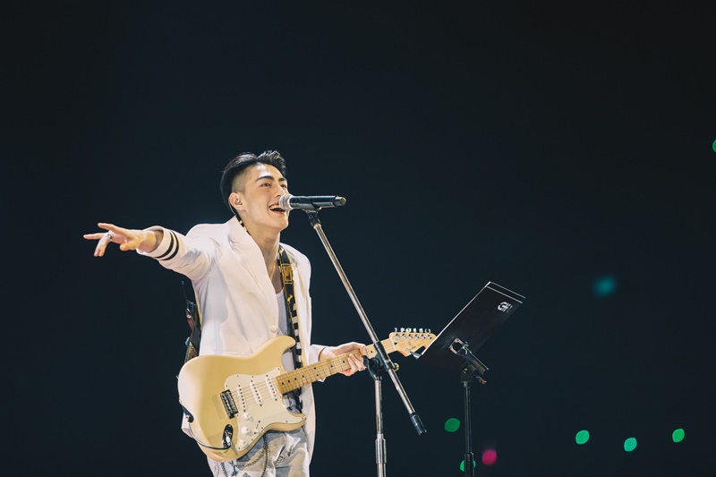 J Adrenaline 360° Concert