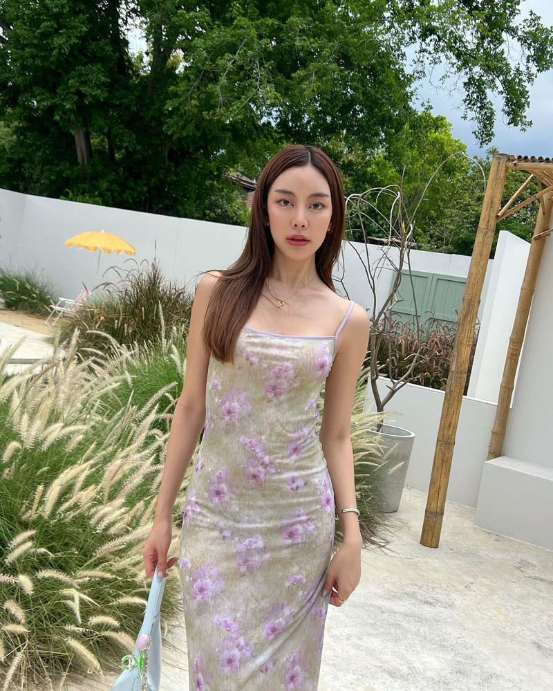 พลอยทราย รวิสรา