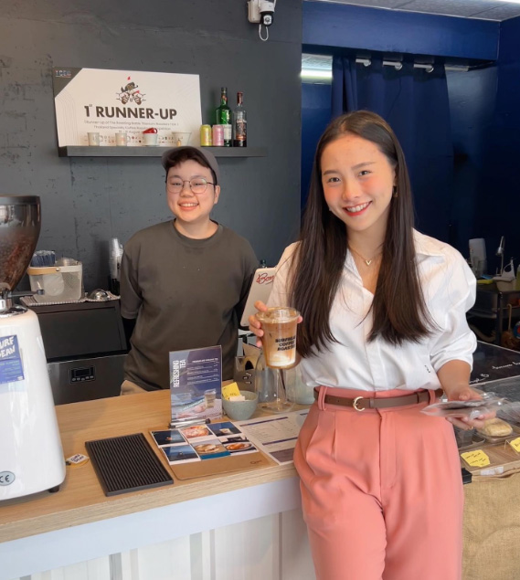 ไอซ์ รักชนก ประวัติ