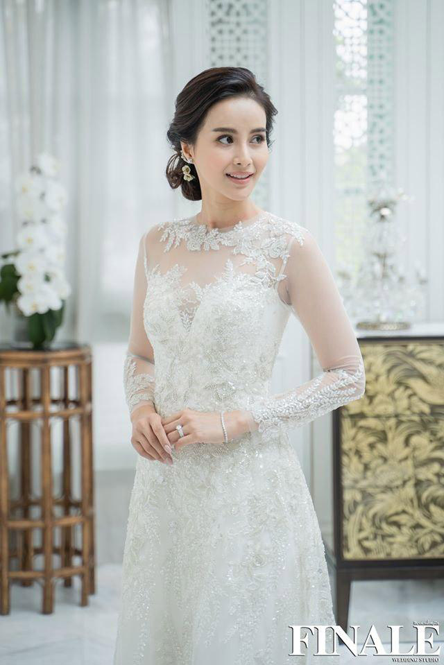 น้ำฝน พัชรินทร์, ชุดแต่งงาน