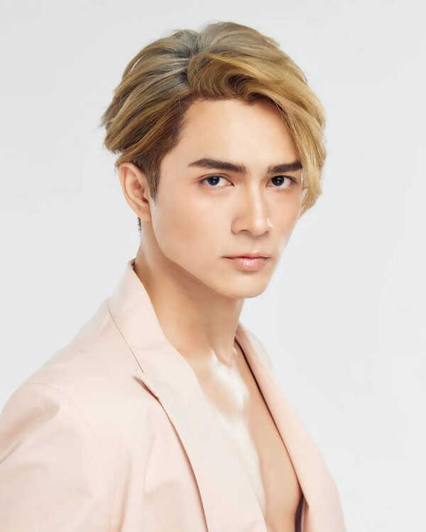 แน็ก ชาลี