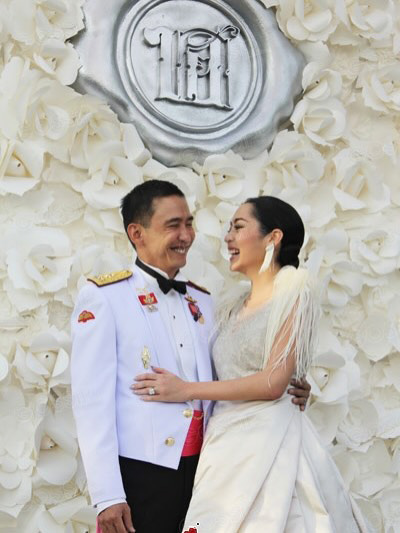 เสธ.ดอลล่าร์