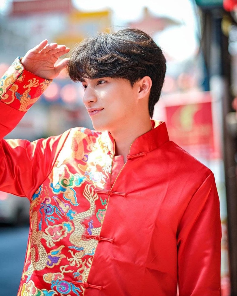 กลัฟ คณาวุฒิ
