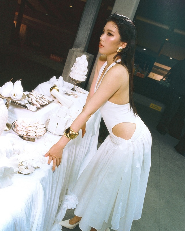 มีมี่ ทายาทนามสกุลดัง ถูกแฟนหนุ่มขอแต่งงานที่อิตาลี