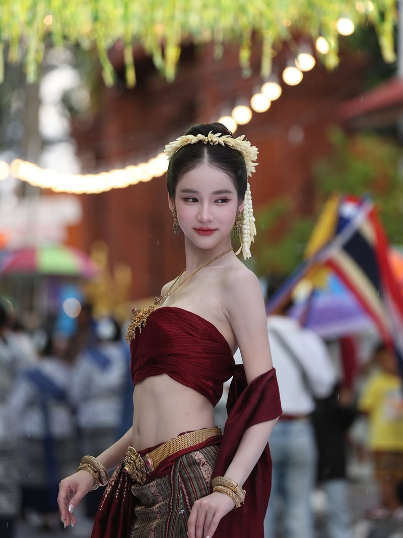 โยชิ รินรดา