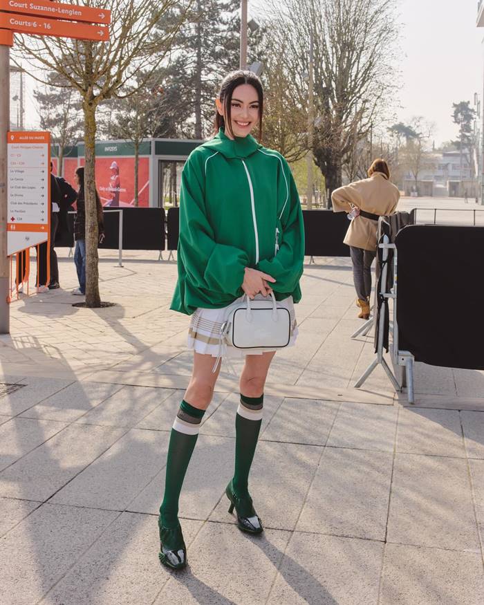 ใหม่ ดาวิกา