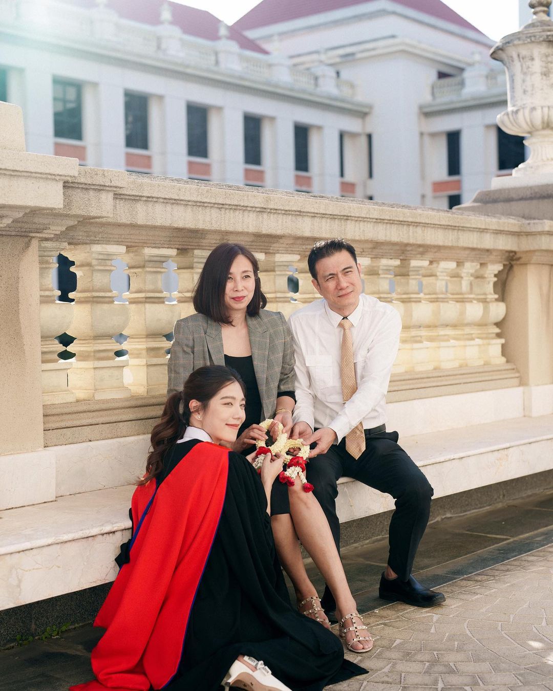 เหม่เหม ธัญญวีร์