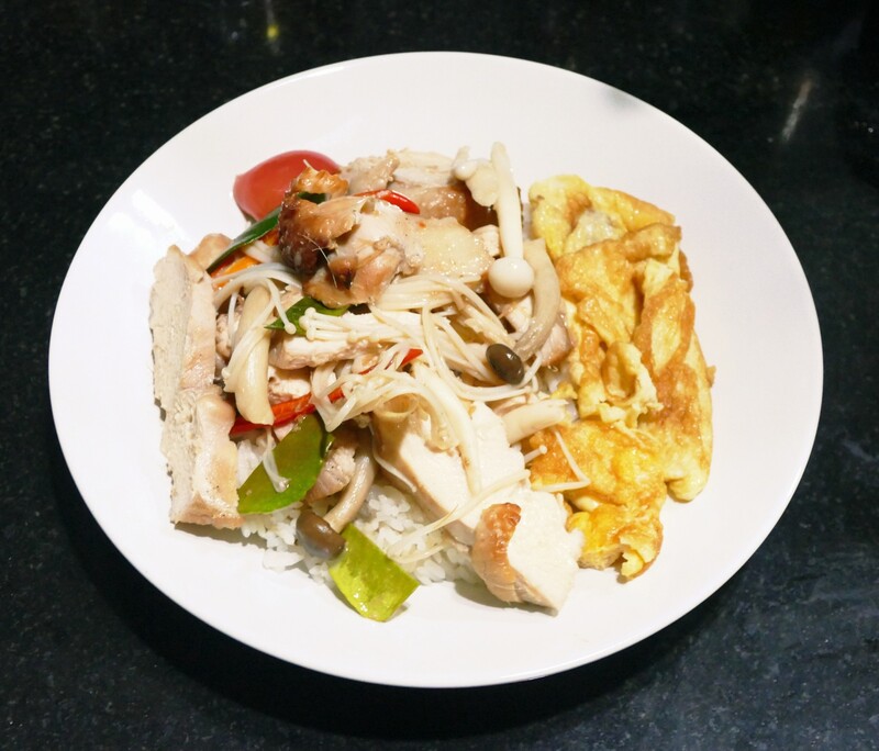 ต้มข่าไก่อบ