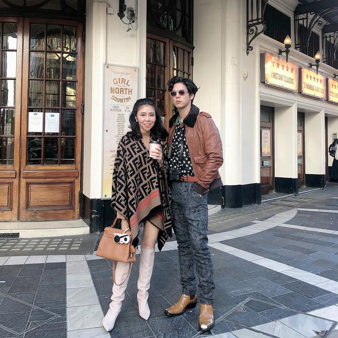 พีช พชร ครอบครัว