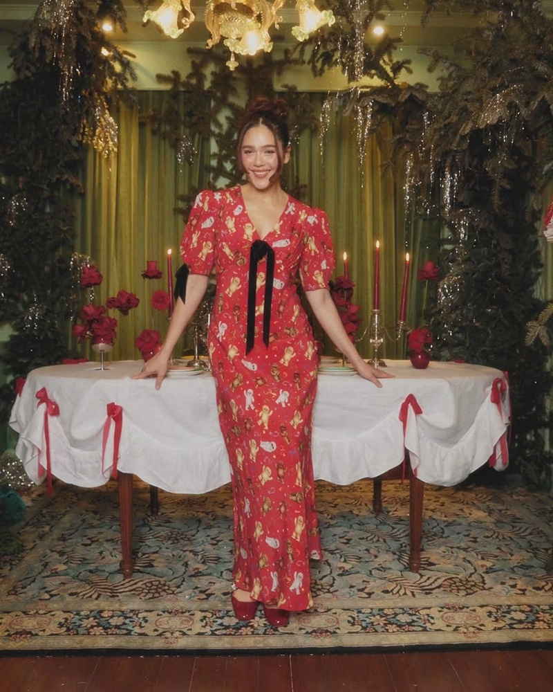 ชมพู่ อารยา