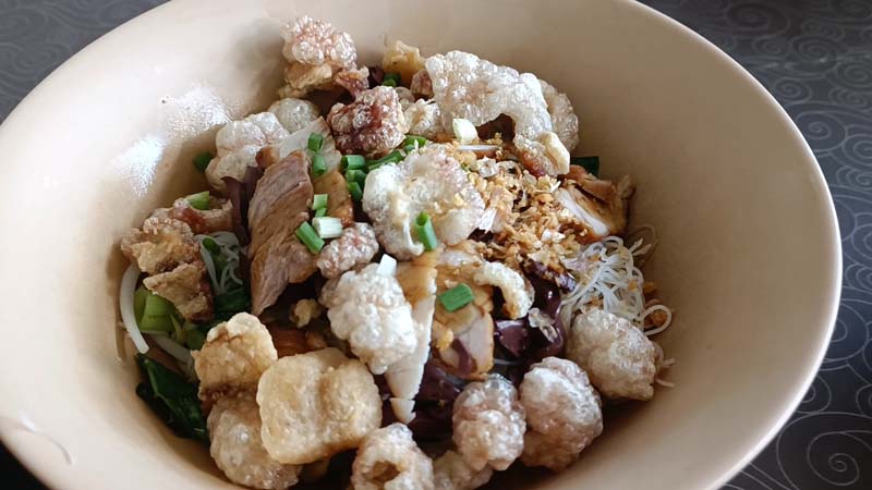 หมี่กากหมูป้าพร