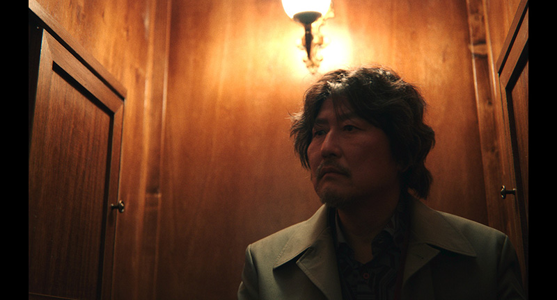 Cobweb ปริศนาใยแมงมุม