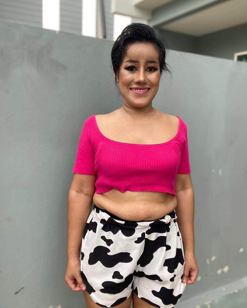 หนูรัตน์ ธิดาพร ชาวคูเวียง