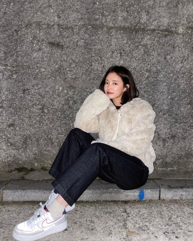 อีเซยอง lee se young