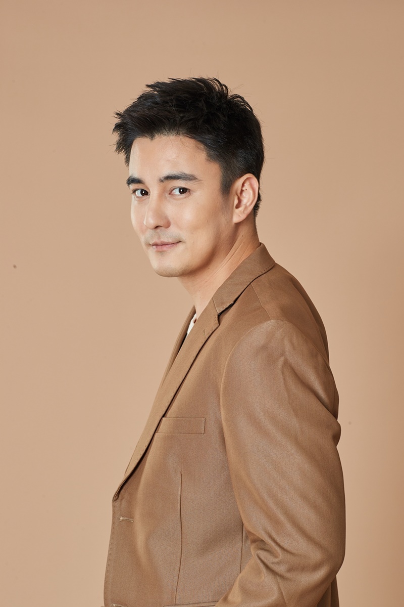 กุหลาบเล่นไฟ นักแสดง ปูเป้ พิ้งค์พลอย จีน ธันวา