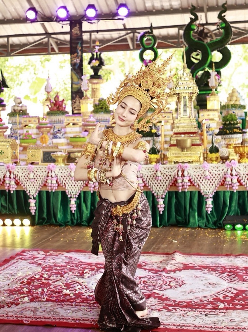 แต้ว ณฐพร