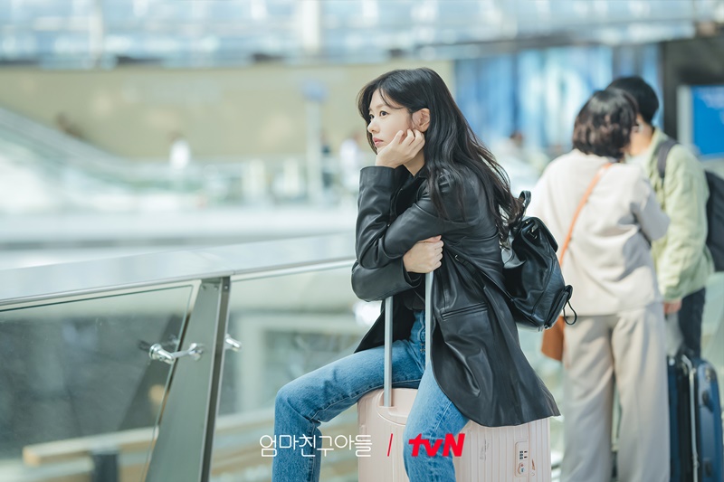 Love Next Door รักอยู่ประตูถัดไป
