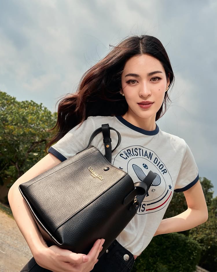 หลิงหลิง คอง แปลงโฉมเป็นนางสงกรานต์