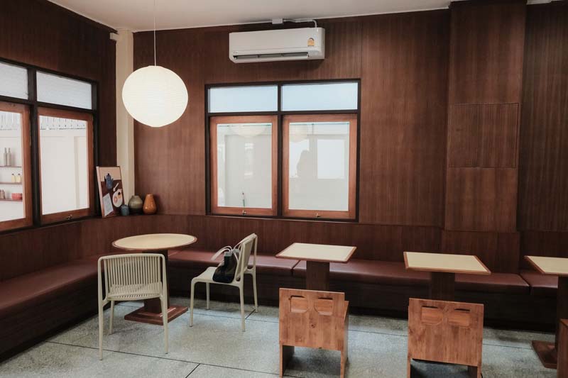 Woody Haus Café  