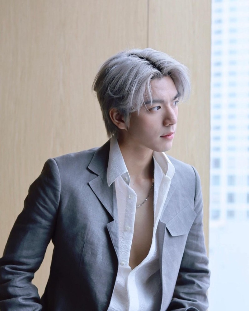 ไบร์ท นรภัทร