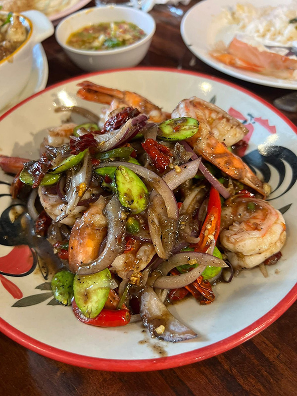 ร้านเมนูไข่เจียวปู เหลาริมทาง วัดบางปิ้ง