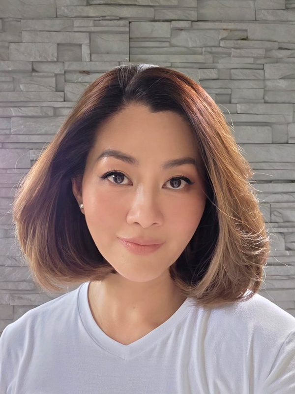 สู่ขวัญ บูลกุล อายุ 52 แล้ว