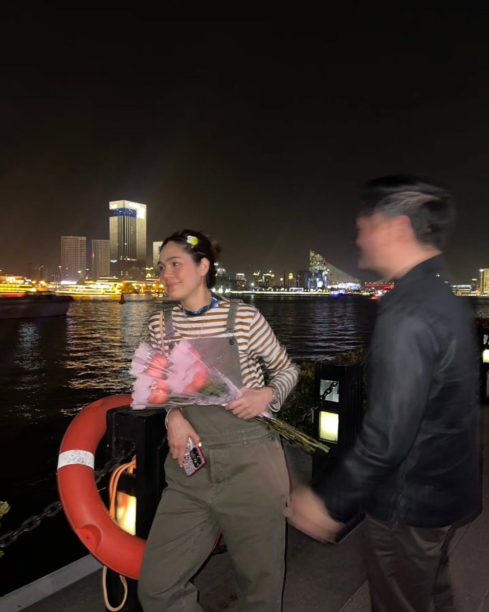 น็อต วิศรุต เสิร์ฟหวาน ชมพู่ อารยา กลางเซี่ยงไฮ้