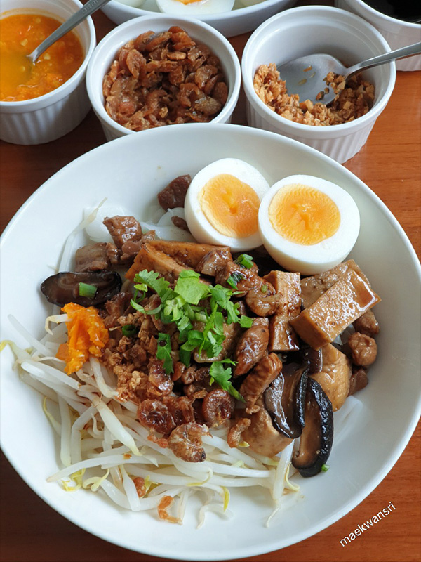 ก๋วยเตี๋ยวทรงเครื่อง