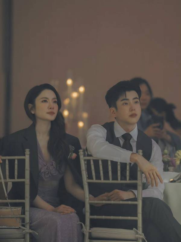 แอฟ ทักษอร และ นนกุล ชานน