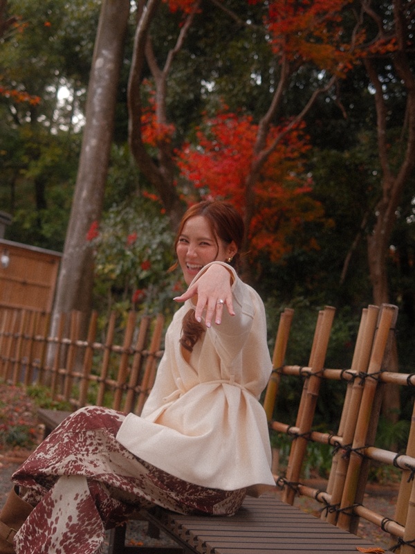 เชา ชวลิต ขอแฟนสาวแต่งงาน