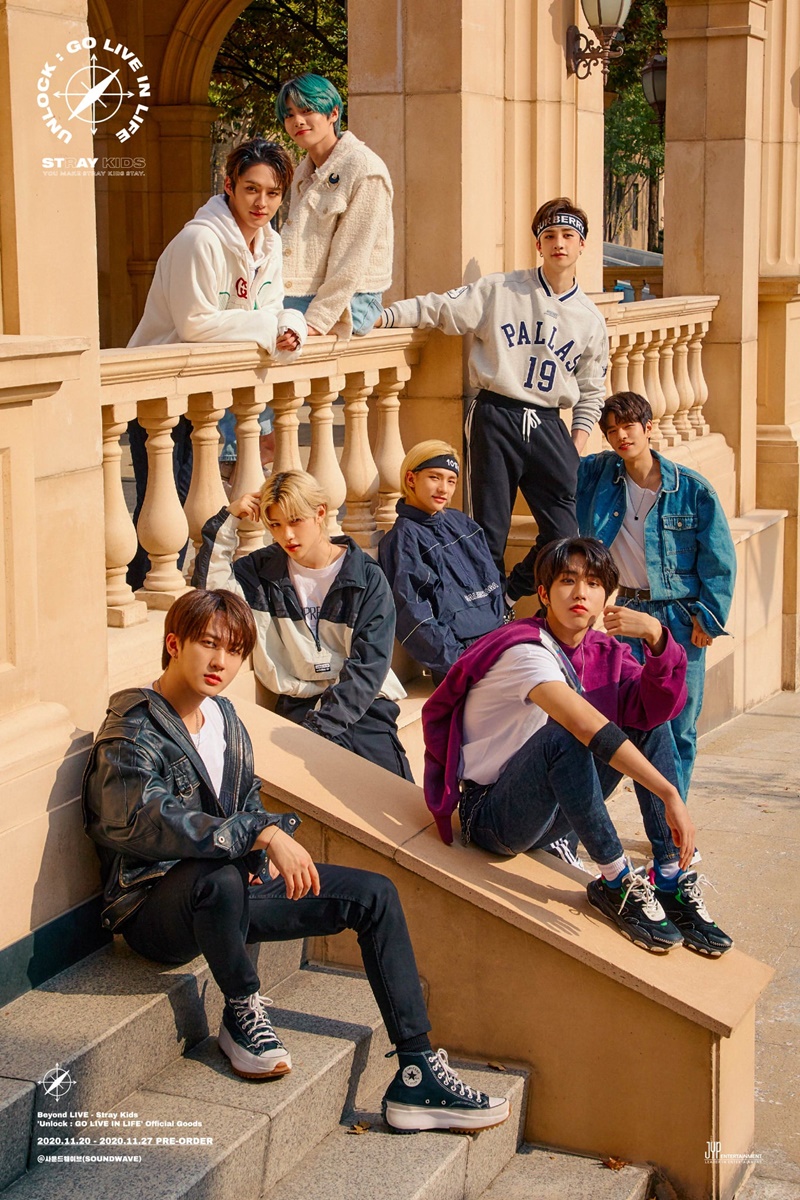 Stray Kids