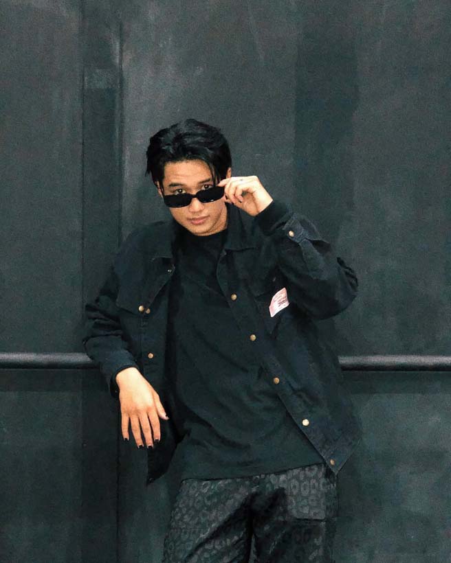 บอส แดนเซอร์ ลำไย ไหทองคำ เจ้าของฉายา บอส เอวหวาน หล่อเท่เต้นเก่งไม่แพ้ใคร