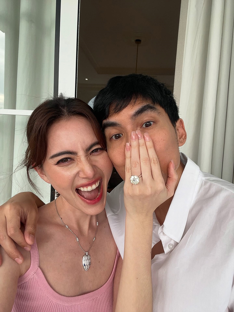 โบว์ เมลดา ขอ ใหม่ ดาวิกา ดูแหวน 15 กะรัต