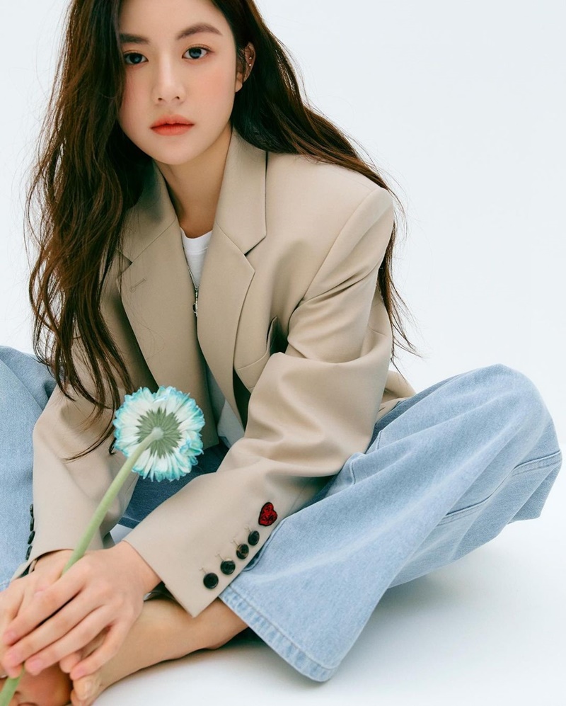 โกยุนจอง ประวัติ go yoon jung
