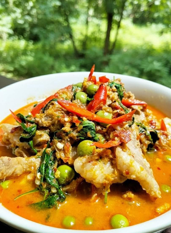 แกงกะทิเนื้อมะเขือพวง สูตรอาหาร เมนูอาหารไทย