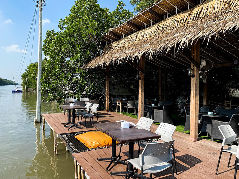 ร้านคาเฟ่ริมน้ำ กรุงเทพ