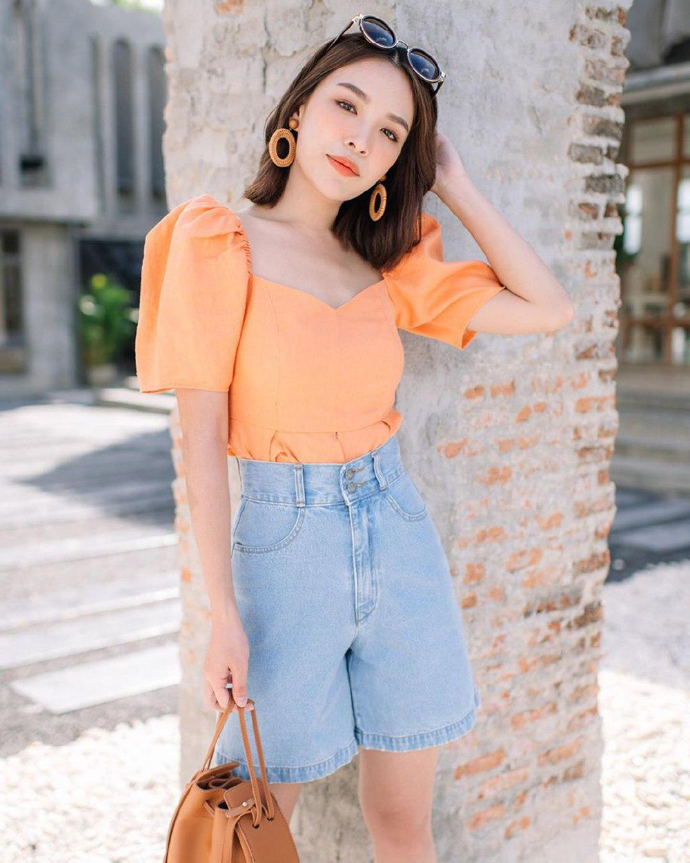 แฟชั่นสีส้ม