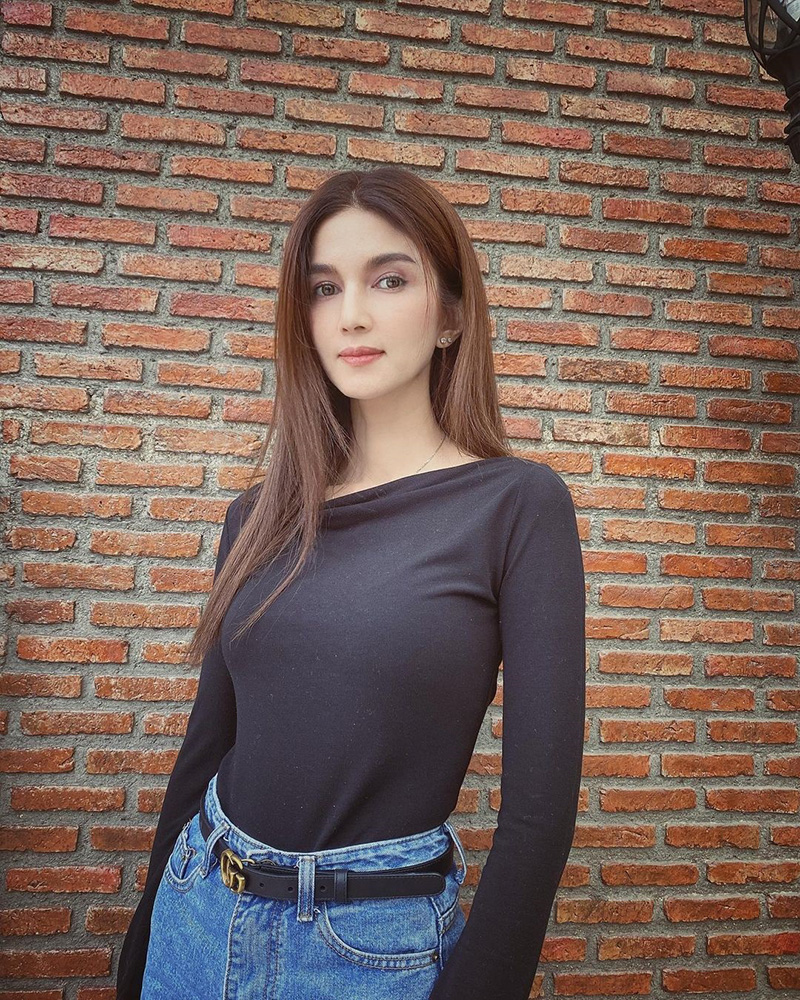 โบว์ แวนด้า