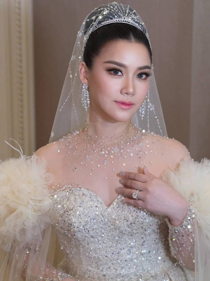  หมิง ชาลิสา แต่งงาน อรรถ วิสุทธิ์