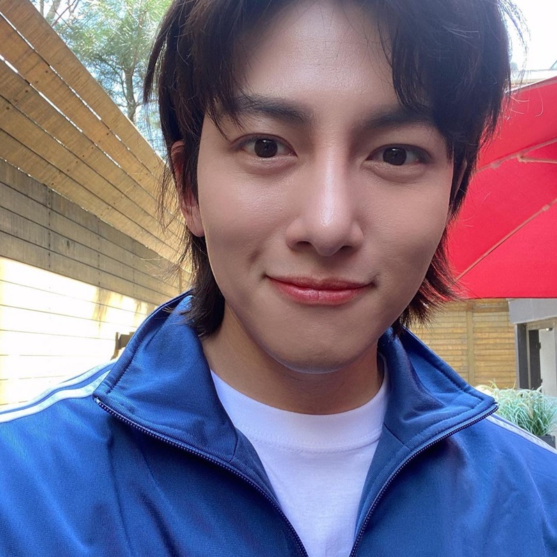 จีชางอุค ji changwook