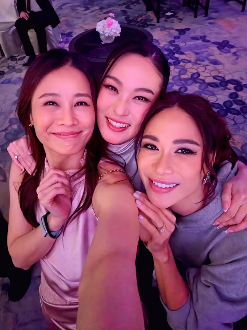 โบ สุรัตนาวี แต่งงาน