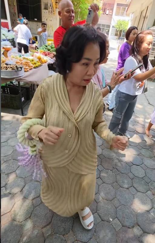 วันเกิดน้องเกล