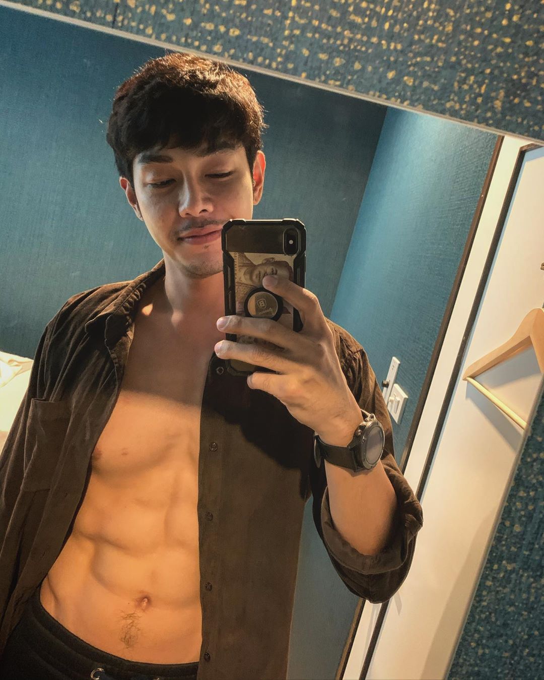 อาร์ต พศุตม์