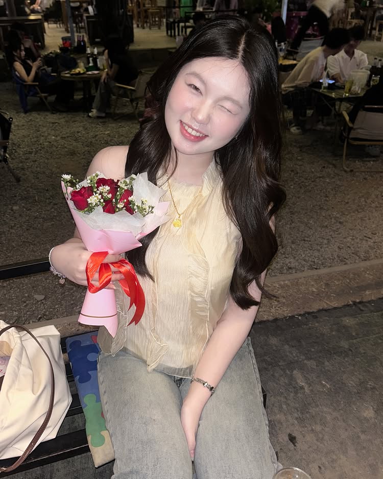 หมวยหลิน เน็ตไอดอลสุดอึ๋ม