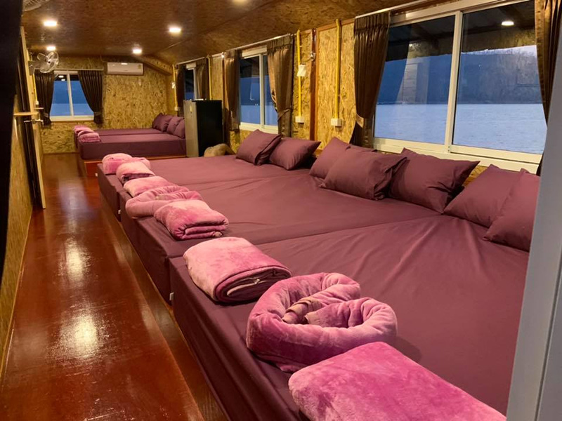 ที่พักล่องแพ กาญจนบุรี