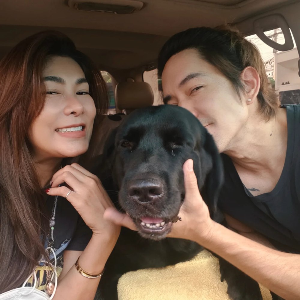 นุ่น รมิดา จับพิรุธสามี หลุยส์ สก๊อตต์ เรียกไม่หัน นึกว่าแอบคุยกับใคร