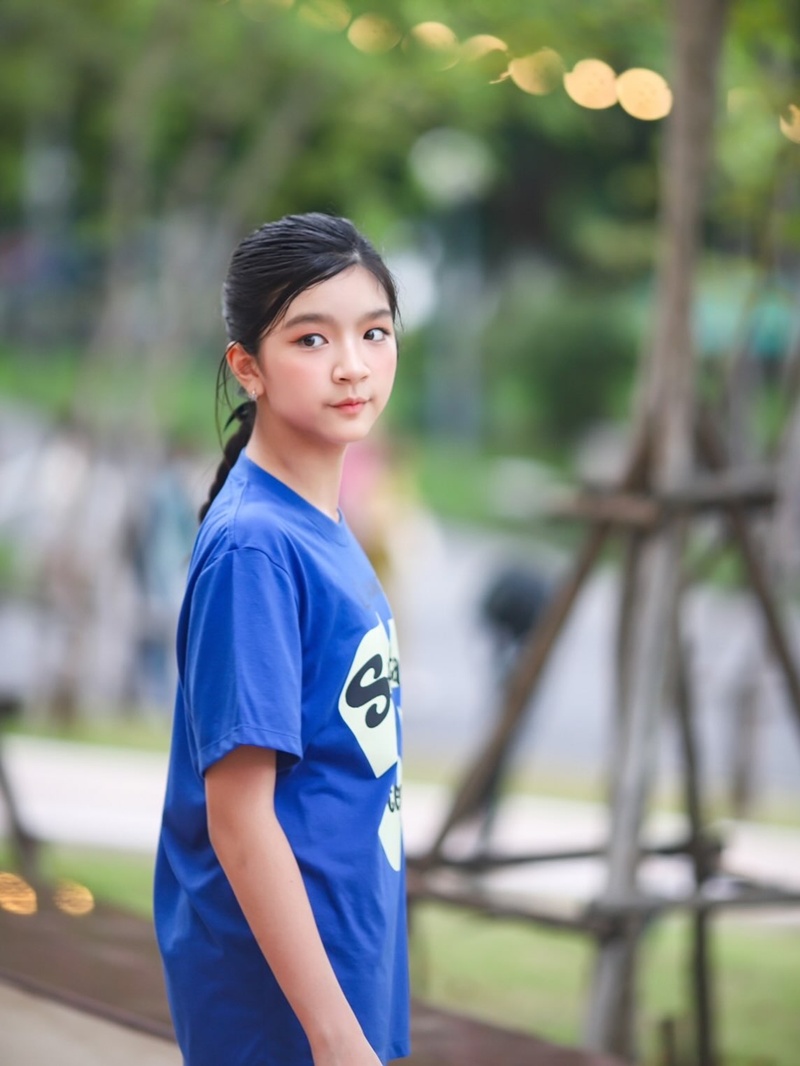 น้องมะลิ พาขวัญ