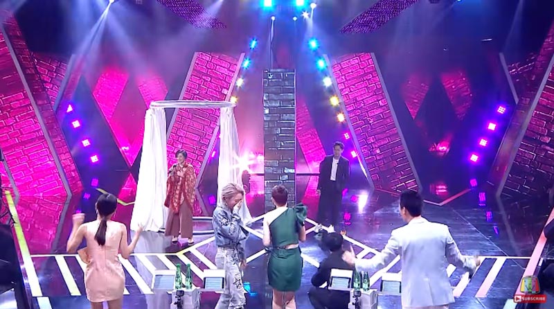 The Wall Song ร้องข้ามกำแพง